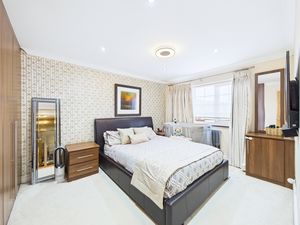 Photo 15- click for photo gallery